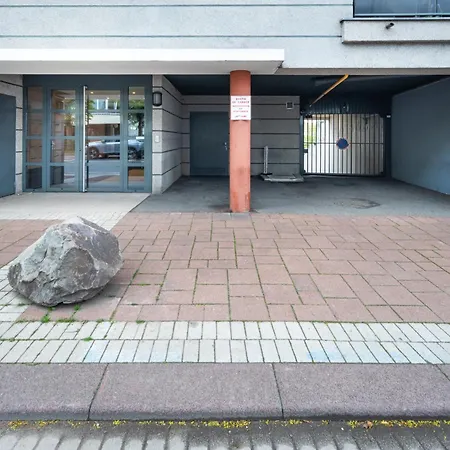 L'excellence-8min Aeroport-terrasse-parking Prive